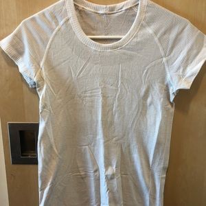 Lululemon switfly tech tee